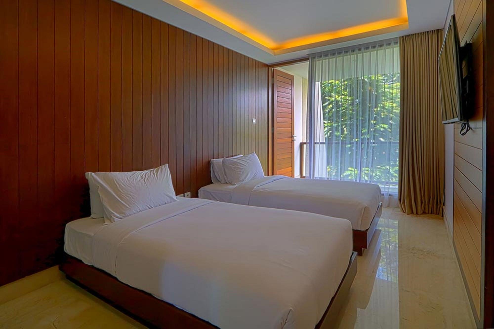 Savvoya Bali *